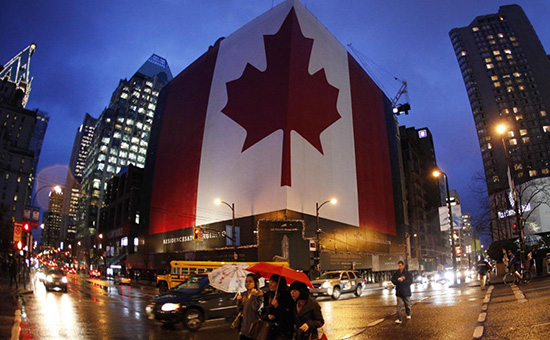 On-This-Day-Queen-Elizabeth-OKs-new-Canadian-flag.jpg